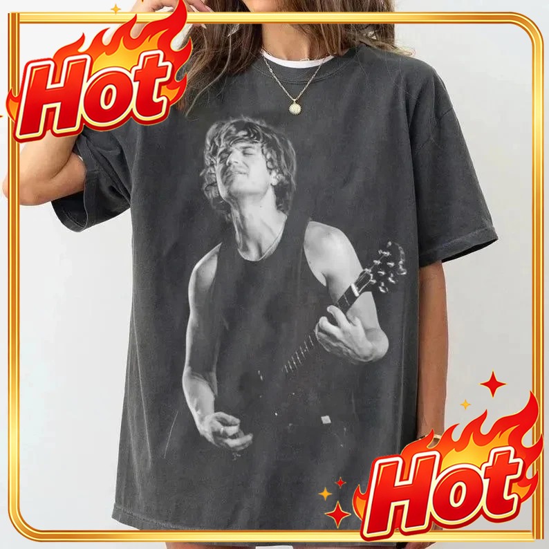 Street Fashion Poster - 커스텀 탑 DJO Joe Keery 포스터