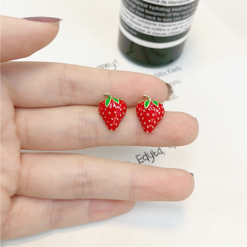 아크릴 딸기 귀걸이 패션 새로운 거리 촬영 그물 빨간색 - Street Fashion Earrings 리뷰 및 가격