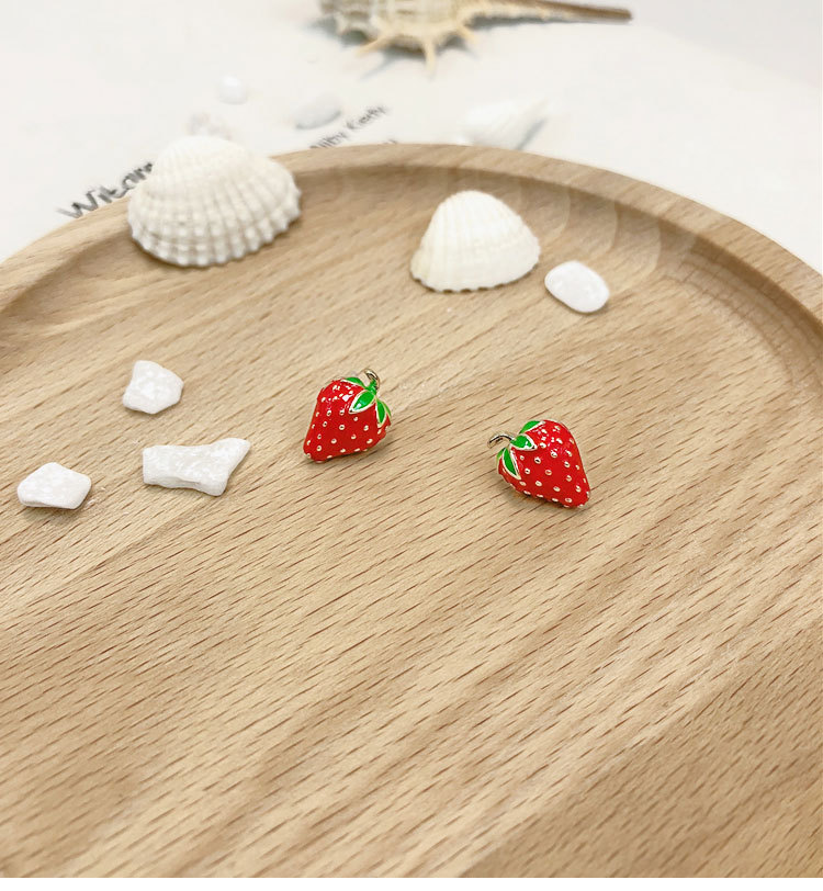아크릴 딸기 귀걸이 패션 새로운 거리 촬영 그물 빨간색 - Street Fashion Earrings 리뷰 및 가격