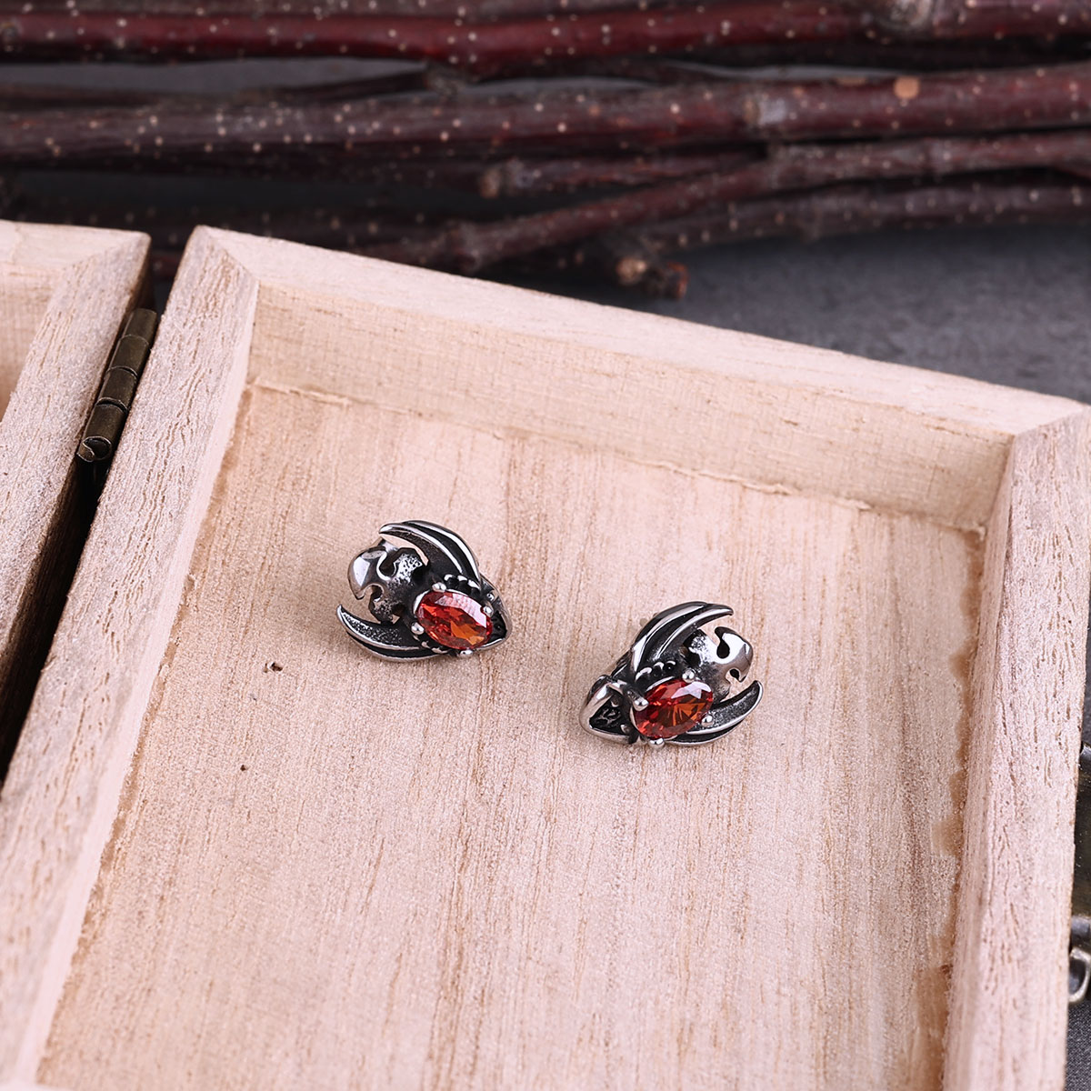 남녀공용 맞춤형 무당 벌레 패션 스테인레스 스틸 귀걸이 - Street Fashion Earrings 리뷰 및 가격